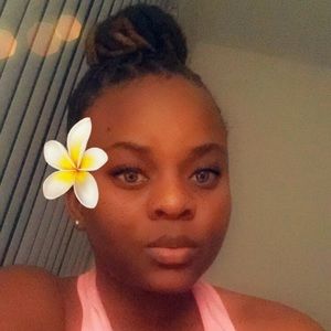 Meet your Posher, Rithza